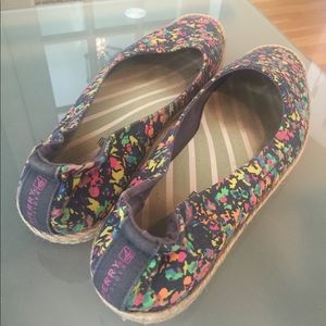 Sperry Espadrilles multi colored on blue. EUC